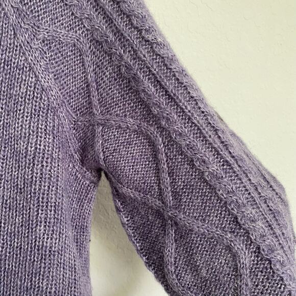 Chico’s Women’s 1 Medium Purple 3/4 Sleeve Cable Knit Cardigan Sweater - Picture 4 of 5
